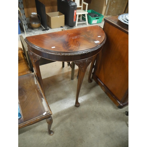 508 - DEMI LUNE HALL TABLE