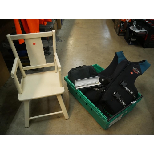 591 - CRATE & CONTENTS PLUS SMALL PAINTED CHAIR