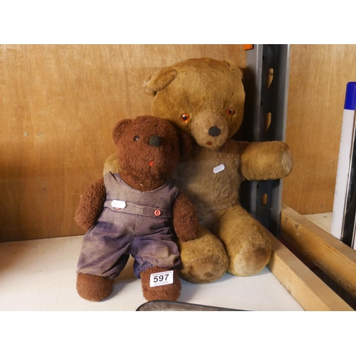 597 - 2 VINTAGE TEDDY BEARS