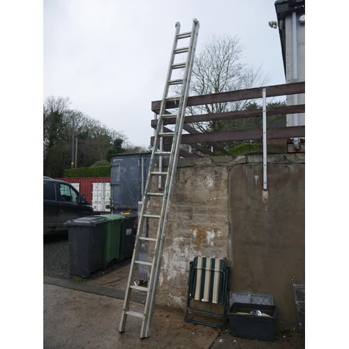 110 - EXTENSION LADDER