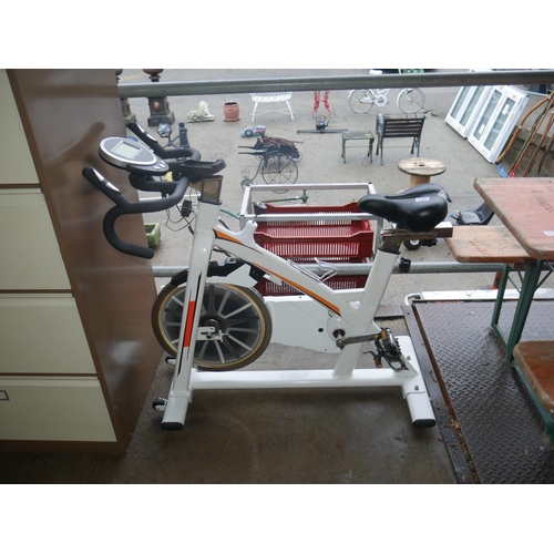 130 - EXERCISE BIKE