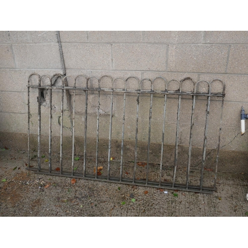 22 - 2 METAL RAILINGS