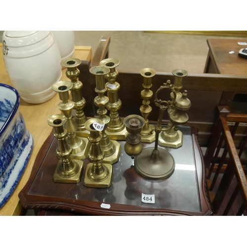 485 - LOT OF BRASS