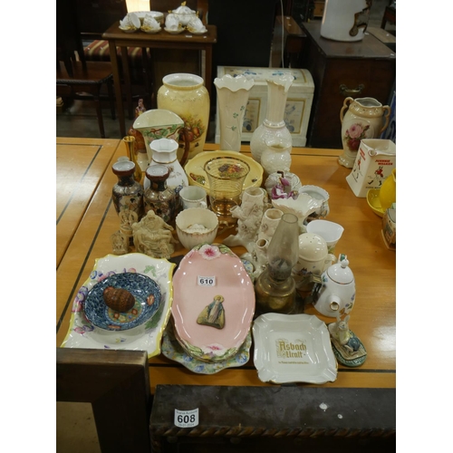 610 - LOT OF MIXED CERAMICS