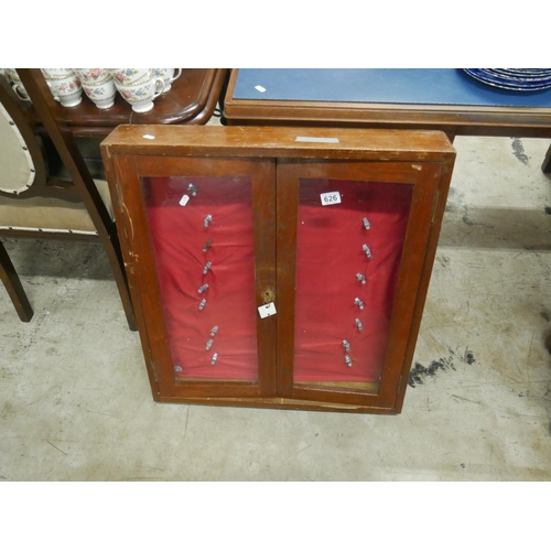 626 - DISPLAY CABINET