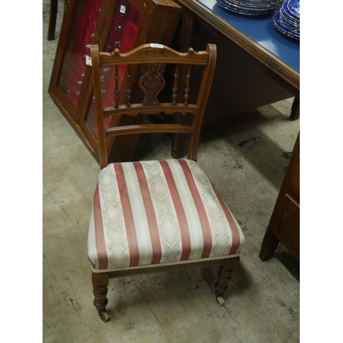 627 - VICTORIAN NURSING CHAIR