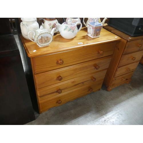 664 - CHEST OF DRAWERS