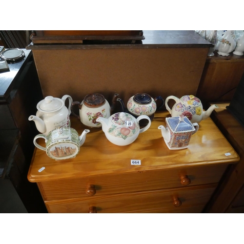 665 - COLLECTION OF TEA POTS