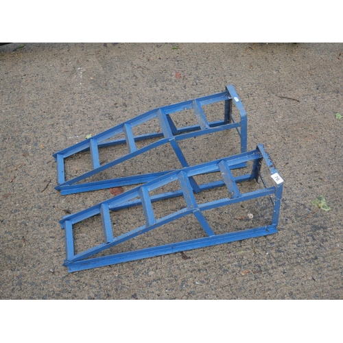 76 - PAIR OF CAR RAMPS