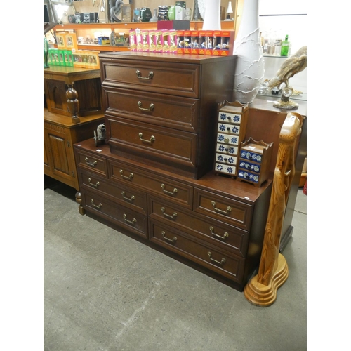 771 - 2 CHESTS OF DRAWERS