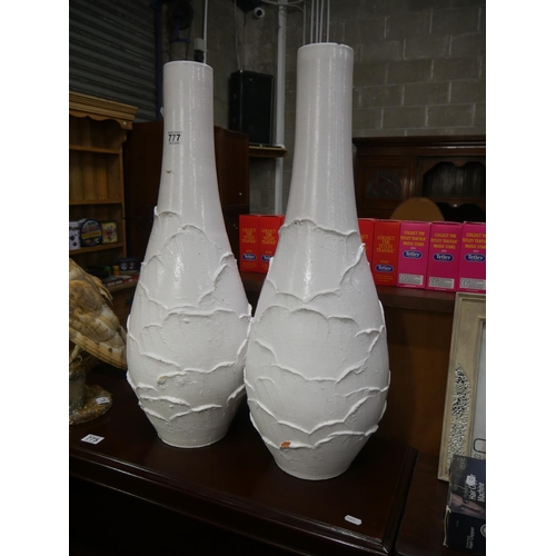 777 - PAIR OF VASES