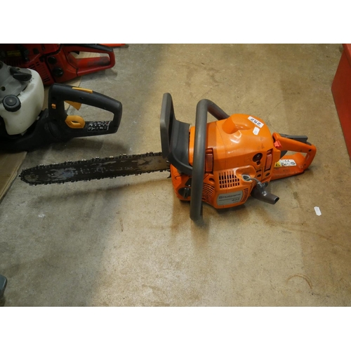 252 - HUSQVARNA SAW - PULL CORD STICKING