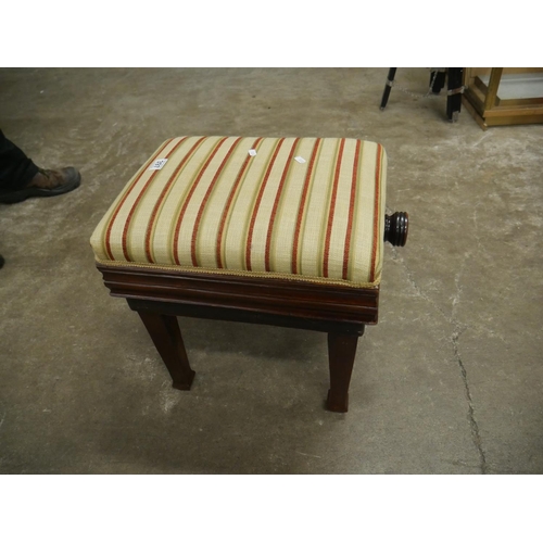 397 - ADJUSTABLE PIANO STOOL