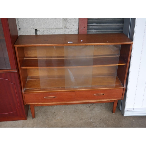 115 - RETRO BOOKCASE