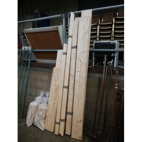 63 - LOT OF WHITE WOOD