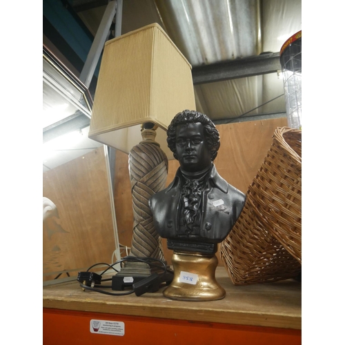 858 - BUST & TABLE LAMP