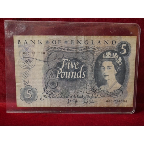 513 - BANK OF ENGLAND £5 NOTE