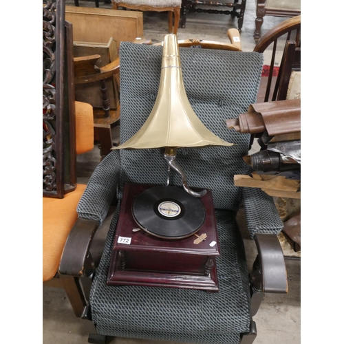 772 - GRAMOPHONE