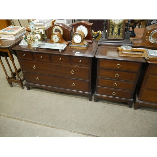 911 - STAG CHEST OF DRAWERS & MATCHING LOCKER