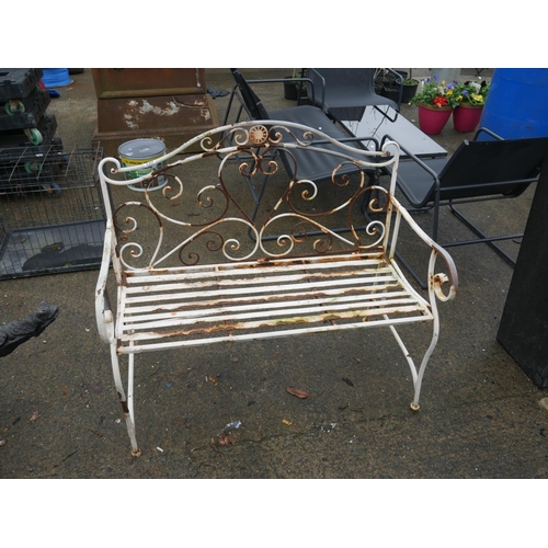 150 - FOLDING GARDEN BENCH - FOR RESTORATION