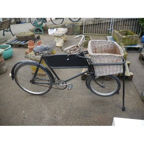 177 - ANTIQUE BUTCHERS BIKE