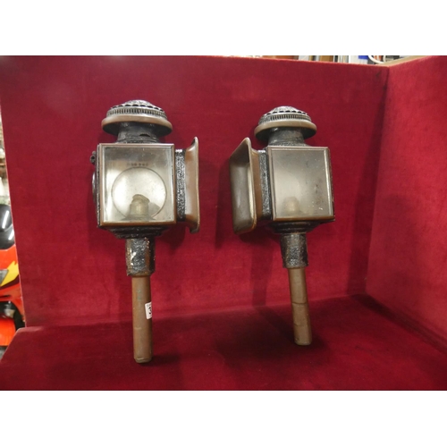 371 - PAIR OF ORIGINAL COACH LAMPS