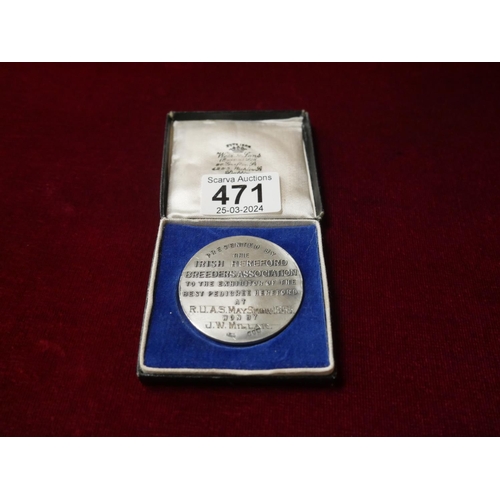 471 - SILVER RUAS HEREFORD BREEDERS MEDAL 1955