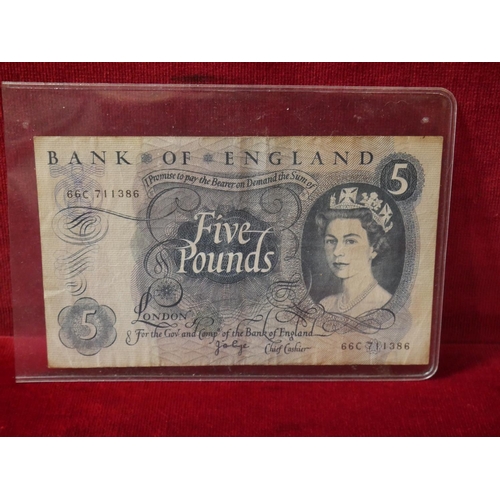 484 - BANK OF ENGLAND £5 NOTE