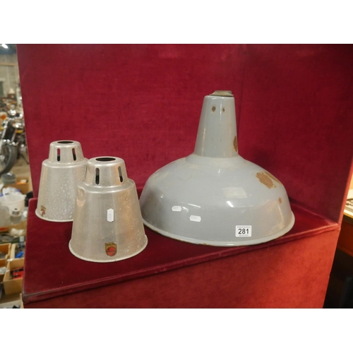 281 - 3 LAMPSHADES