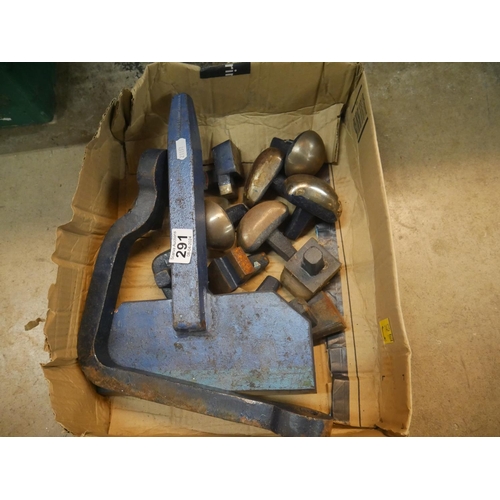 291 - BOX OF ANVIL TOOLS