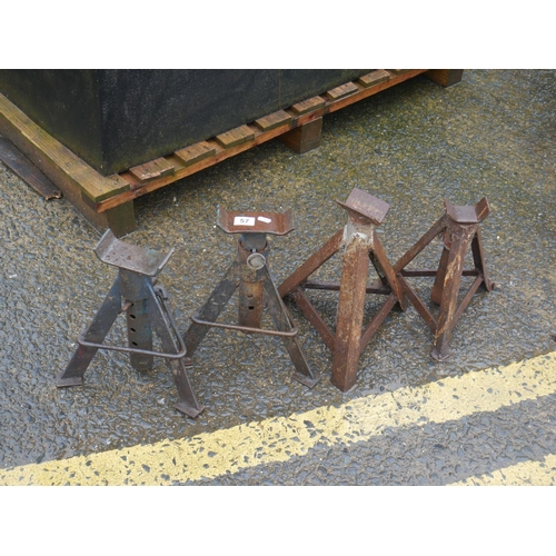 57 - 4 AXLE STANDS