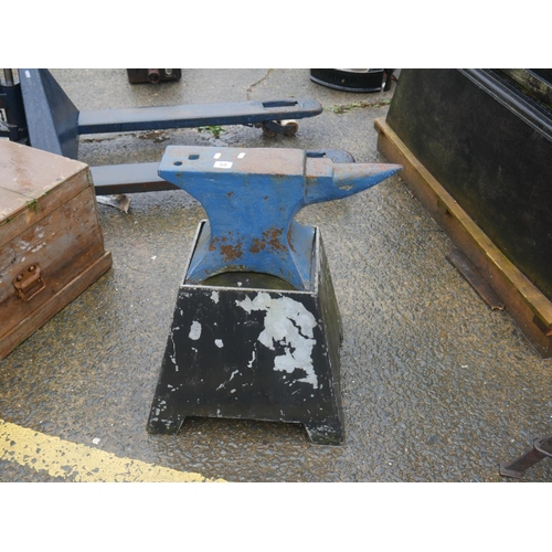 58 - ANVIL ON STAND