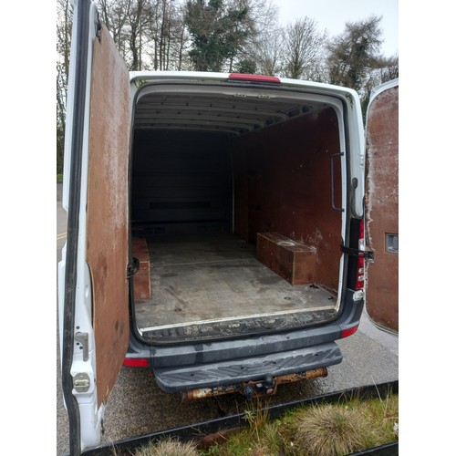 227 - MERCEDES 314 SPRINTER VAN PLUS VAT ON HAMMER PRICE OR VALID IE VAT REG NUMBER - 82,000 MILES - 7 YEA... 