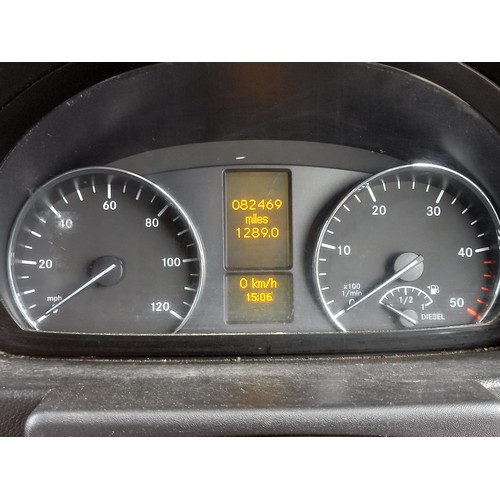 227 - MERCEDES 314 SPRINTER VAN PLUS VAT ON HAMMER PRICE OR VALID IE VAT REG NUMBER - 82,000 MILES - 7 YEA... 