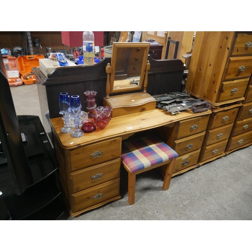 877 - PINE DRESSING TABLE & STOOL