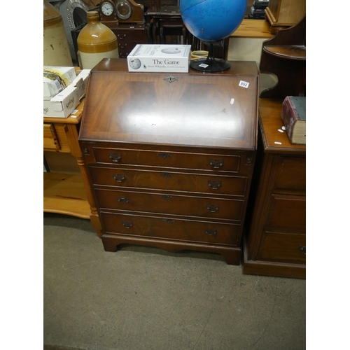 892 - MAHOGANY BUREAU