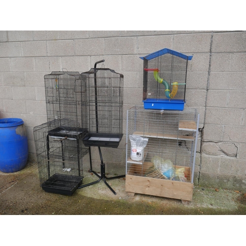 49 - LOT OF PET CAGES