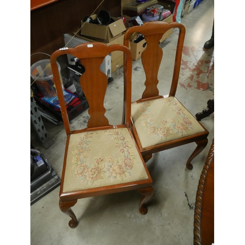 723 - SET OF 8 DINING CHAIRS