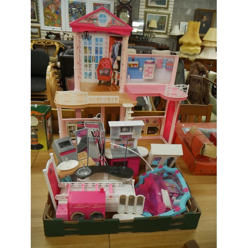 730 - DOLLS HOUSE & FURNITURE