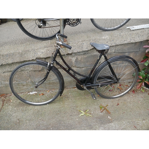 172 - BLACK BIKE