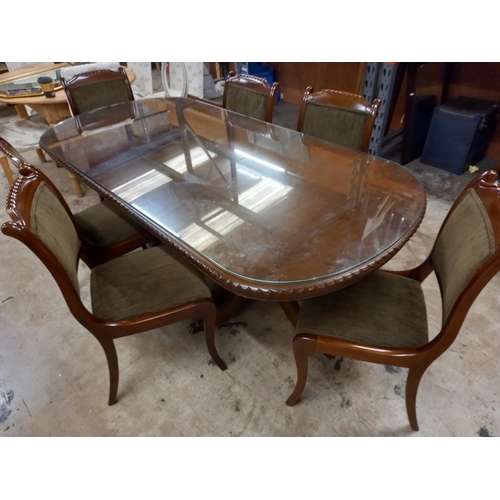 633 - MAHOGANY DINING TABLE & 6 CHAIRS