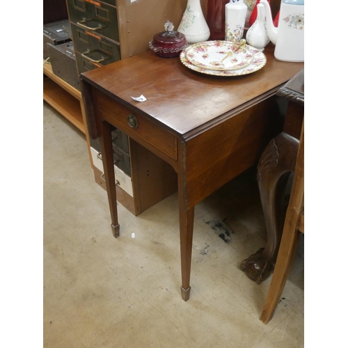 654 - ANTIQUE DROP LEAF TABLE