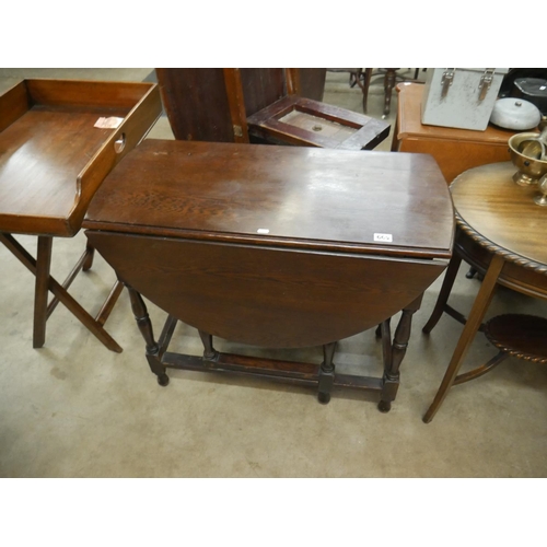 665 - DROP LEAF TABLE