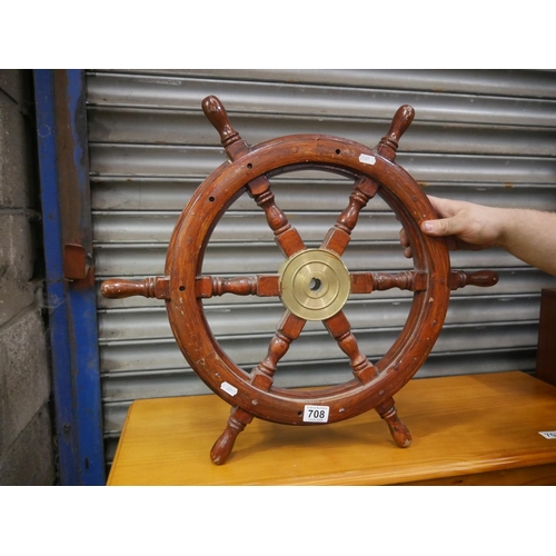 708 - SHIPS WHEEL