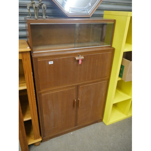 711 - RETRO WRITING DESK