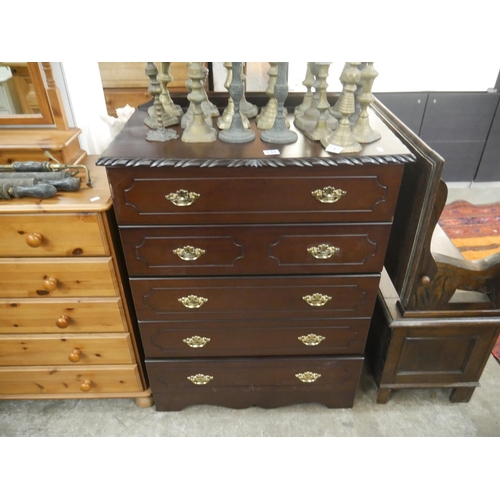 746 - MAHOGANY CHEST OF DRAWERS