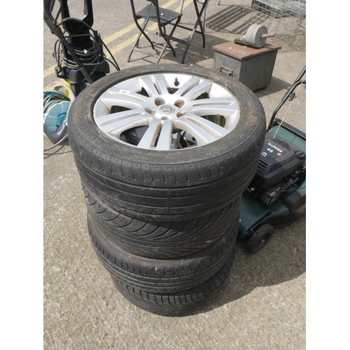 80 - 4 ALLOY WHEELS