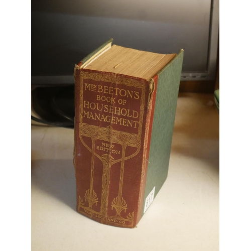 817 - MRS BEETON'S COOK BOOK