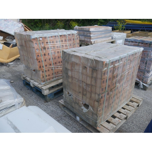 8 - 2 PALLETS OF NEW RED BRICK