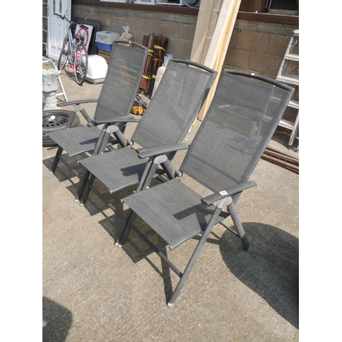 99 - 3 SUN LOUNGERS